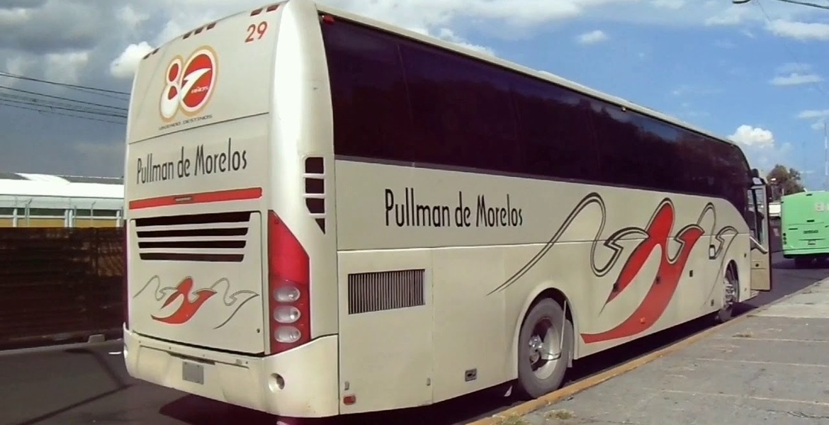 Pánico en la carretera por secuestro de autobús que viajaba de